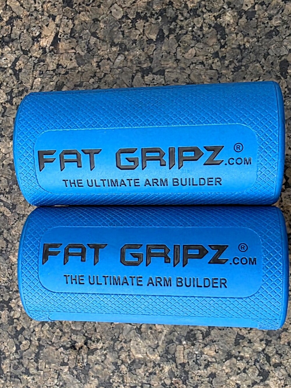 Fat Gripz, The Ultimate Arm Builder 2.25in/5.7 cm Diameter Blue with black lette